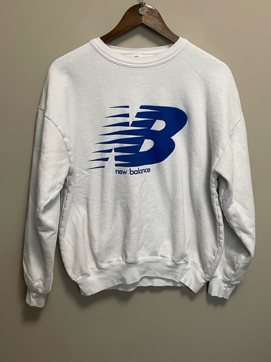 New Balance Other - New Balance Vintage 90s White Crewneck Sweatshirt Size Large